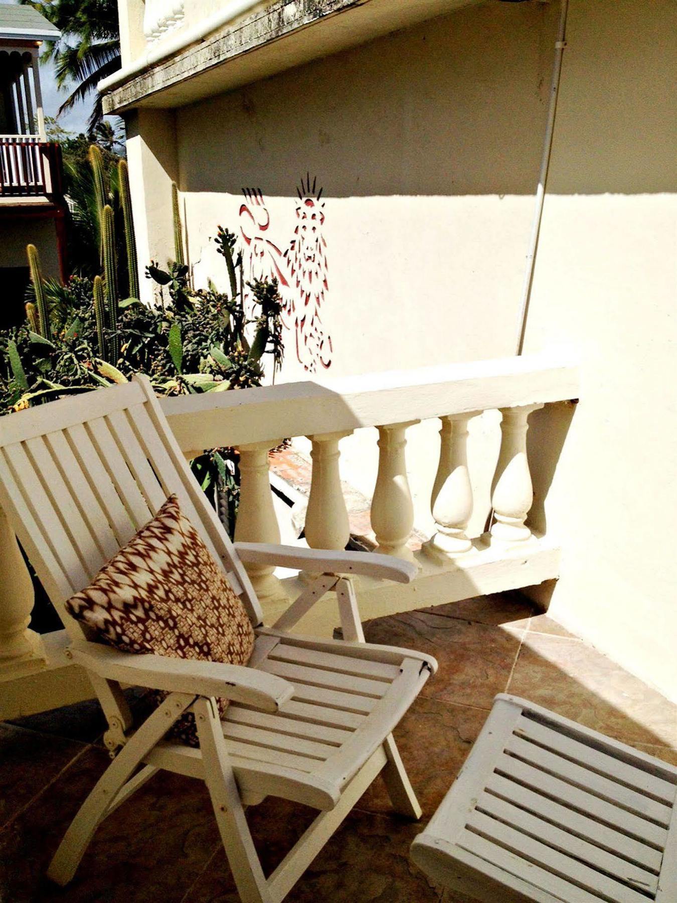 Round House Hotel Bathsheba Kültér fotó