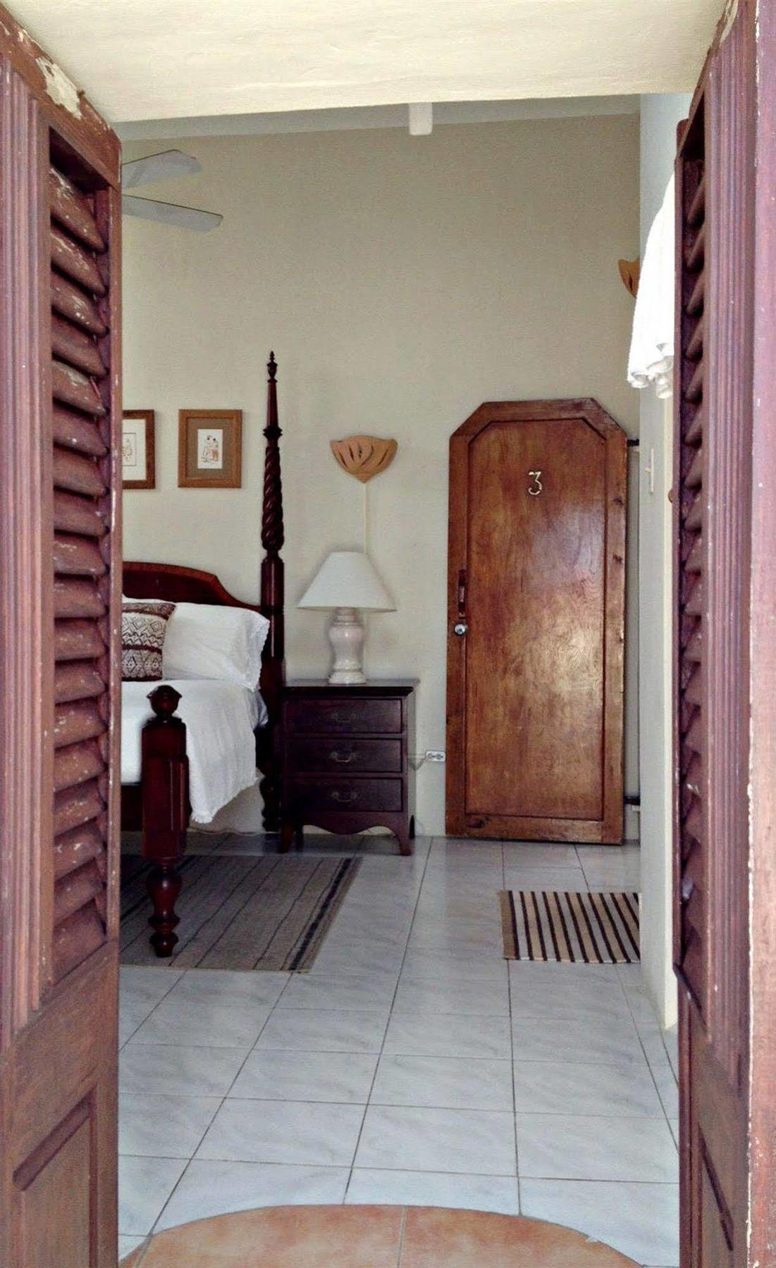 Round House Hotel Bathsheba Kültér fotó